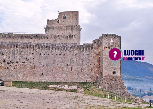 Assisi itinerario cosa fare vedere visitare umbria chiese monumenti luoghi da non perdere travel blog blogger