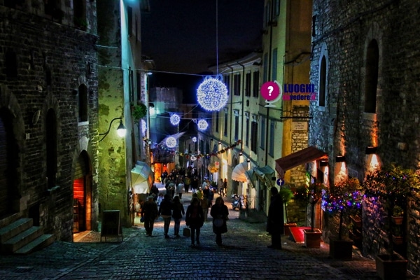 Itinerario per visitare Gubbio a Natale