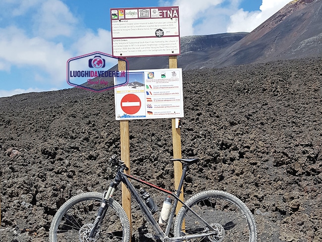 Escursione sull'Etna in mountain bike o a piedi