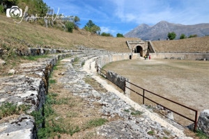 Escursione in Abruzzo: sito archeologico di Alba Fucens