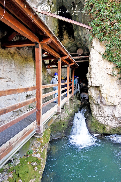 Grotte di Stiffe: dove si trovano, come arrivare e come visitarle