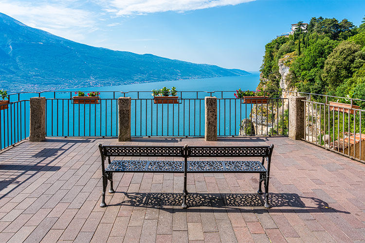 22 cose da fare e vedere sul Lago di Garda: borghi, escursioni, luoghi insoliti e gite fuori porta